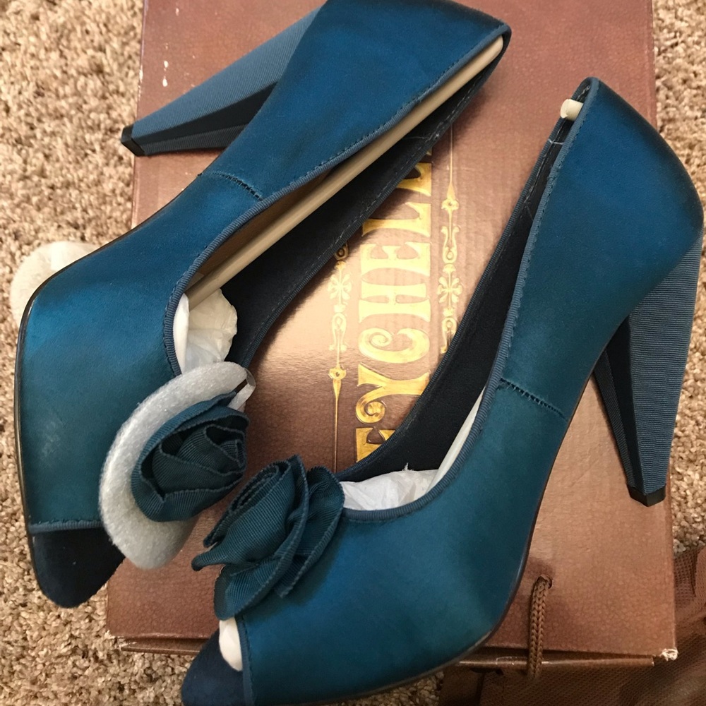 Seychelles Heels